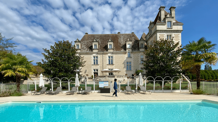 Chateau de Monrecour